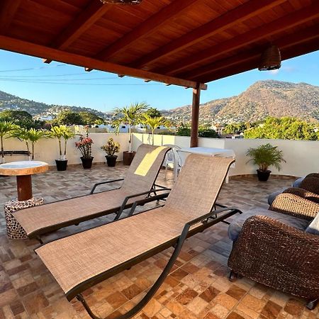 Canto Del Mar Hotel - Zihuatanejo - Suites Con Cocina Экстерьер фото