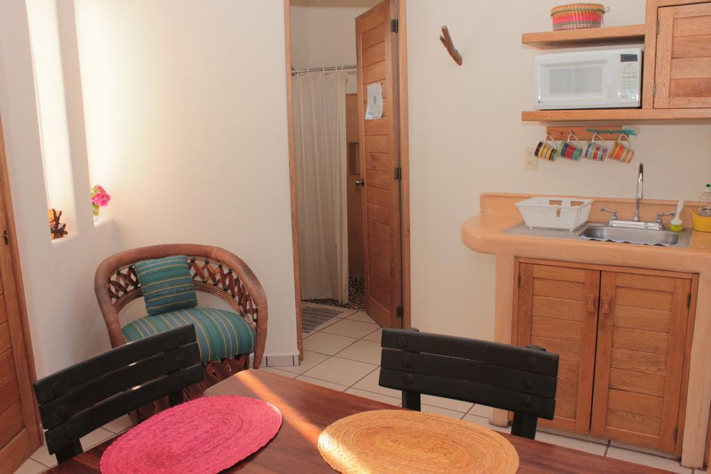 Canto Del Mar Hotel - Zihuatanejo - Suites Con Cocina Номер фото