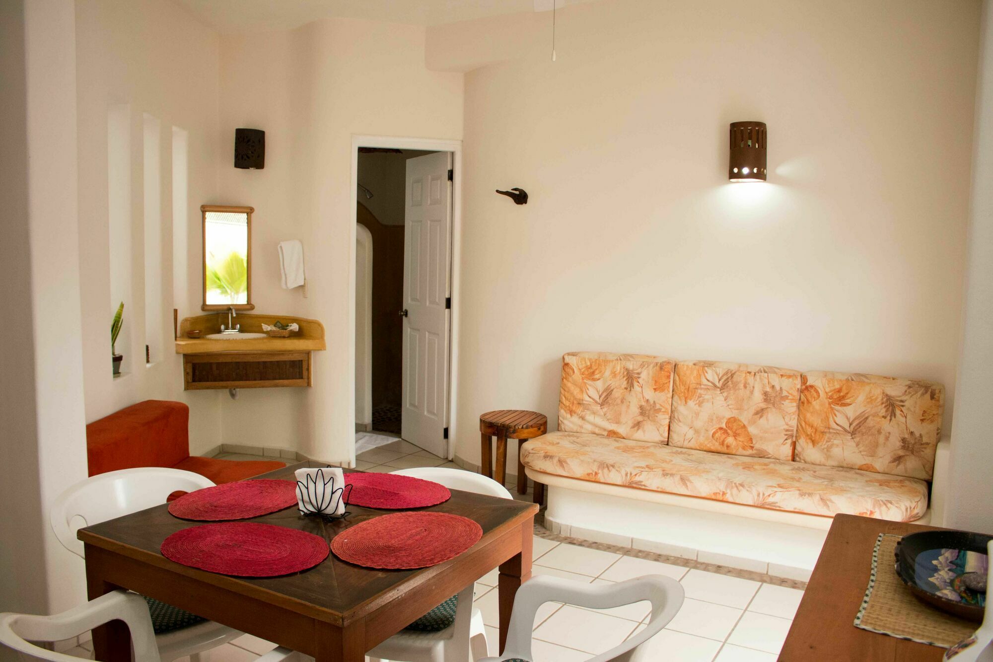 Canto Del Mar Hotel - Zihuatanejo - Suites Con Cocina Экстерьер фото