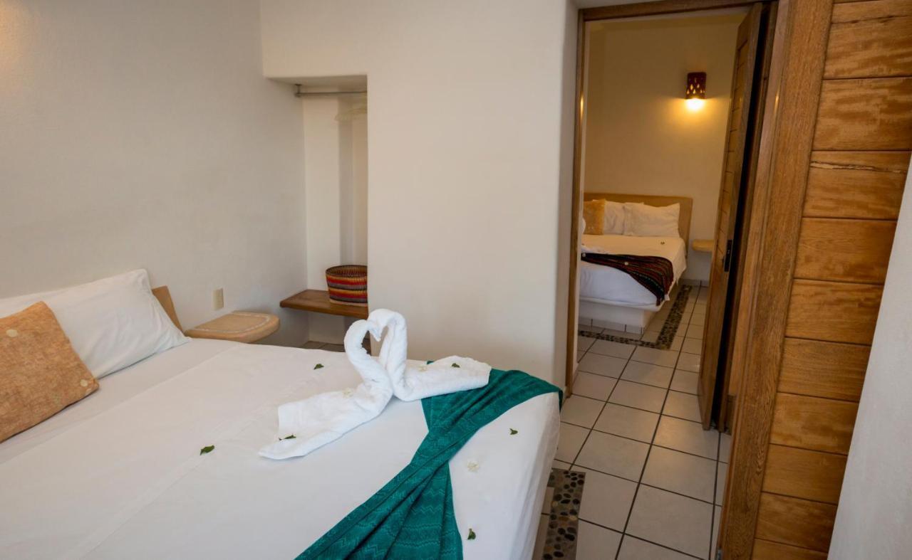 Canto Del Mar Hotel - Zihuatanejo - Suites Con Cocina Экстерьер фото