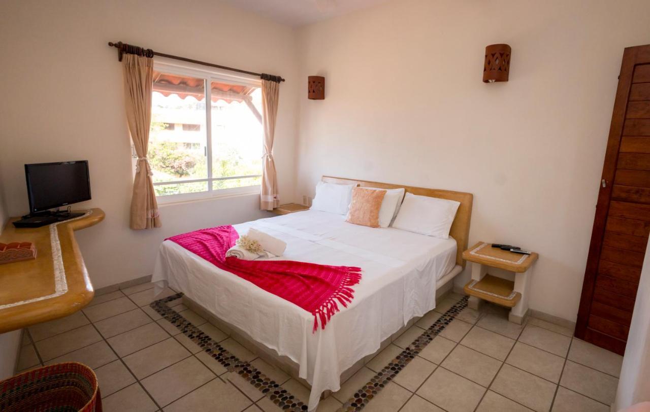 Canto Del Mar Hotel - Zihuatanejo - Suites Con Cocina Экстерьер фото